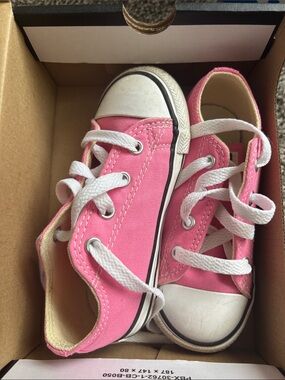 Pink Canvas Low-Top Kids Sneakers with White Laces